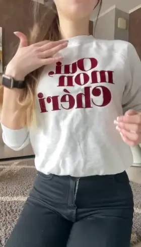 Don't you just wanna squeeeezeee them