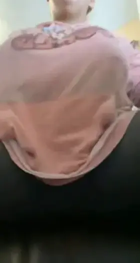 Chubby MILF titties 😋