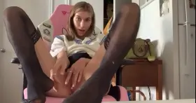 Just warming up for daddy