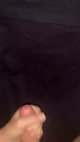 Whose going to help me cum again? 💦😩