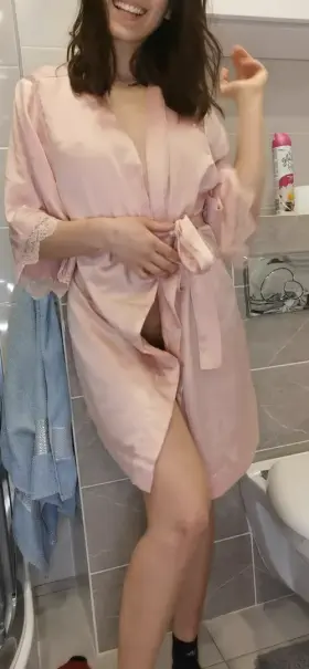 Would you fuck a polish exchange student?!