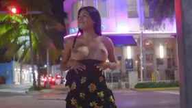 Flashing around South Beach last night