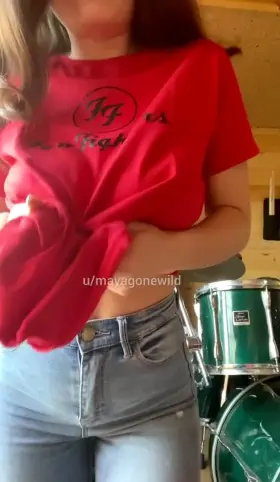 This is for everyone who likes big tits