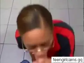 Beauty finishes the job and swallows in a gas station bathroom