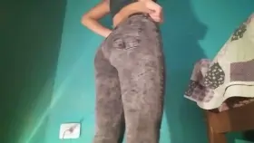 I should wear these jeans to go to the blackboard