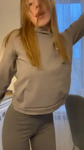 I like to have bright underwear under my grey outfits 🤪