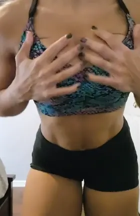 Love to make myself wet for you 💦