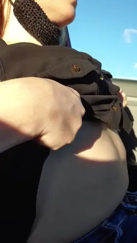 Following up on yesterday's titty pop with a titty drop, now tell me which do you prefer? [F]