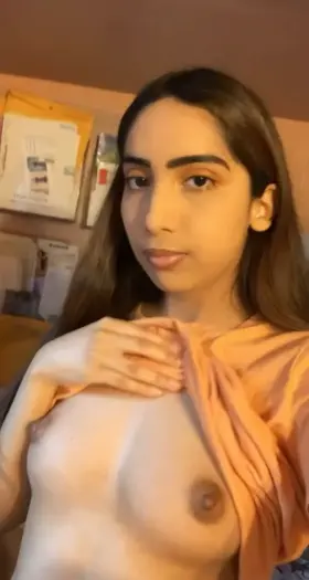 Can I convince you to like Mexican girls?