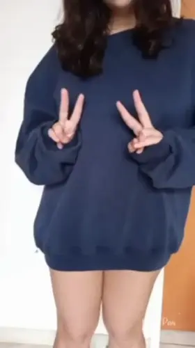 Hey hun~ 💕 I want to be your [gfe] for the weekend and make you cum as much your balls can hold 💦💦 I'll be available for [sext] [rate] [vid] [pic] [snp] too 🥰 Snap: dianedepan 🌟 kik: dianepan 🌠 [selling]