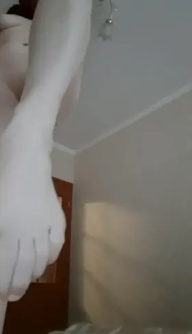 Alsalm alekum alhamdulila my parents are busy praying together so I have long time for orgasm masturbating my virgin Muslim holy holes 💦