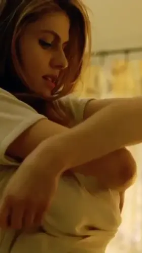 Alexandra Daddario Has Fantastic Tits