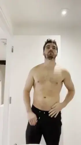 Only ⬆️ if you would let me breed you 😈💦🤤