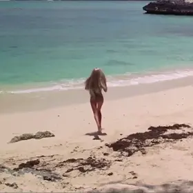 Daryl Hannah sexy plot in Splash