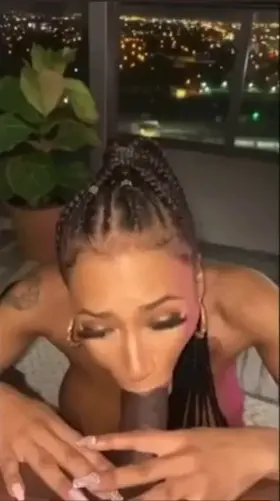 Eye contact while getting throat >>>>