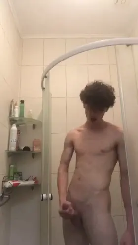 I'm waiting for you to cum on your face💦💦💦