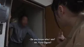 Surprise visit ends with complimentary cum swallow