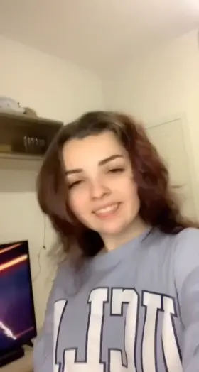 20 y/o pussy after a fresh shave, what do you think?