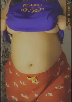 Tried to get that perfect 🤌🏻 areola peek but the nips kept slipping out 🫤