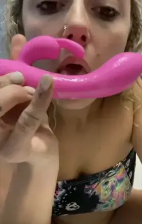 BBJewel00 ❤️ Wishing I was licking my Cum 💦off your Cock!🍆