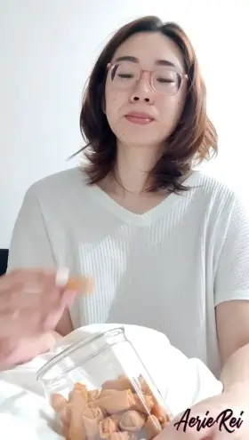 Tell me I'm a tasty snacc? 🥺