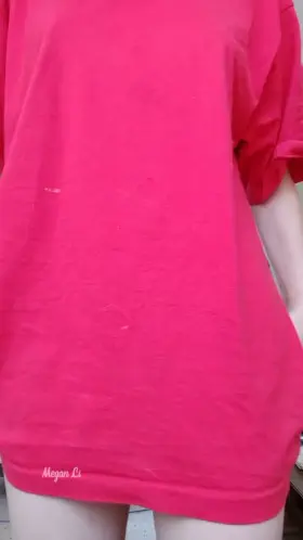 I'd love to squeeze your hard dick with my tight grip ❤️