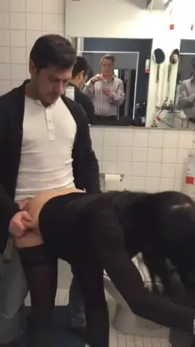 Cheating GIF by timhason