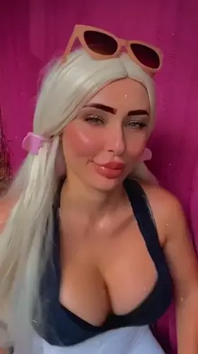 Good moaning😋💕💋😈 say it back!