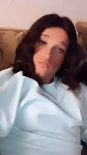 I used to ask girls to Netflix n chill.. now i just want to cuddle up next to a real man