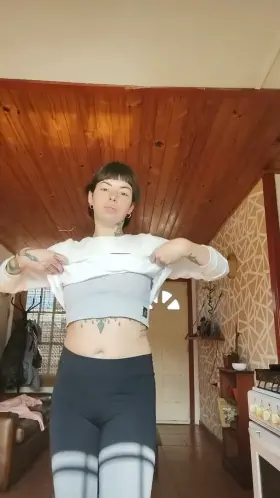 hello my name is reggina and my account is free, open to all kinds of fetishes and dirty things