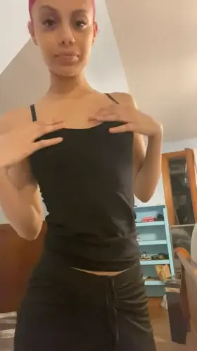 I love it when people jerk off to me