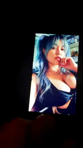 My first cum tribute of avagg