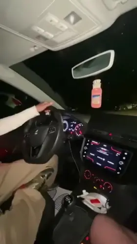 Dated to flash on a first date, challenge accepted 😅 [OC]