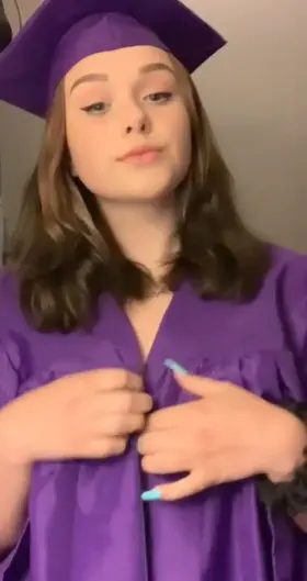 guess who graduated highschool (oc) [F18]