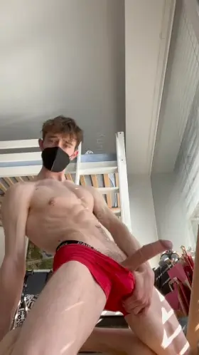 hung like a horse, cut like a diamond 💎🍆