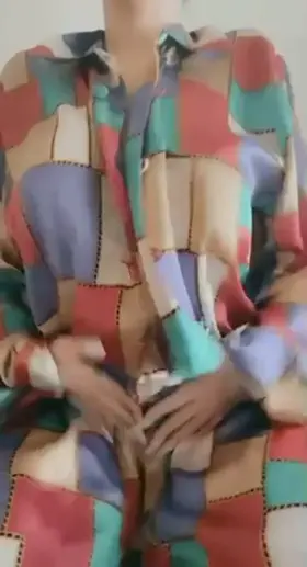 Do you like how my natural DDD’s sit on my 5’1 105 pound curvy frame?