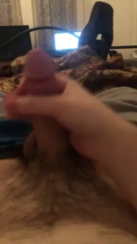 In this video of me jerking off, i actually cum for yall;)