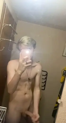 Someone cum help me ;) [19]