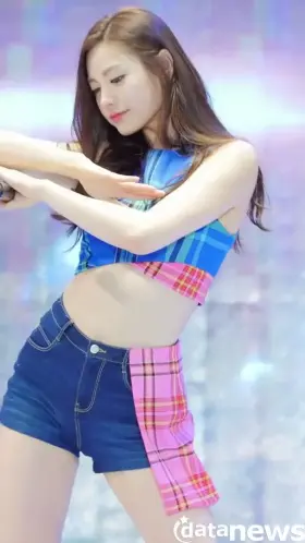 Orange Caramel - Nana