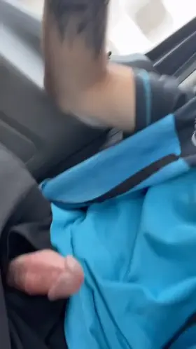 Imagine you see your delivery drivers dick