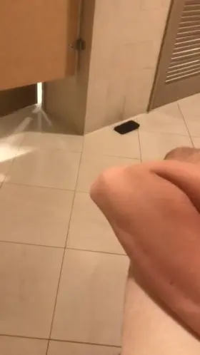 Hotel lobby bathroom blowjob😈