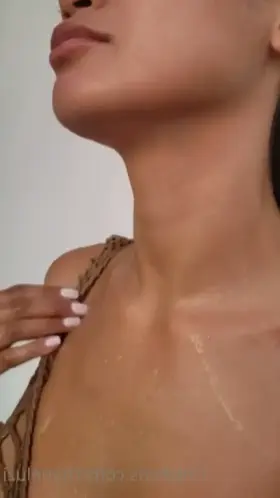 C🖤U👁1.4 GB in comments