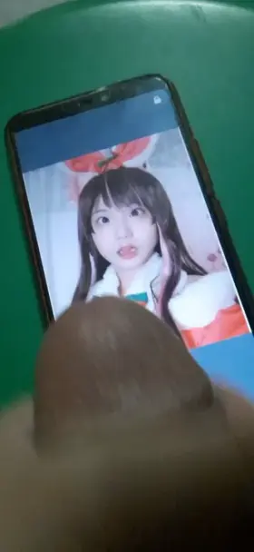 30 likes and I will cum on her stupid face