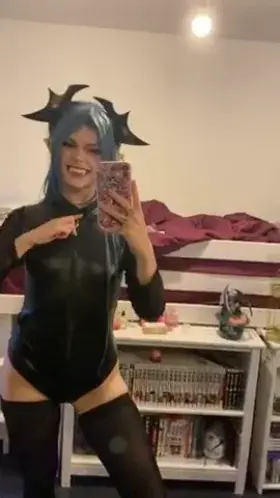 I’ve never posted anything uncensored for strangers before... so don’t be strangers ˊᵕˋ