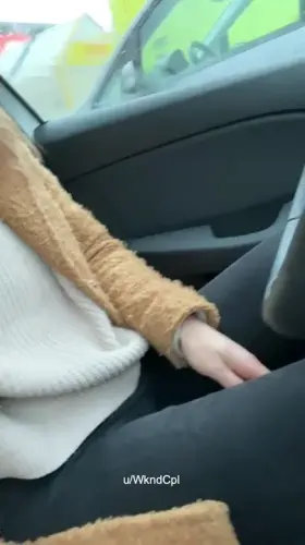 Quick flash in the parking lot before heading to my next client. Felt naughty! [F]