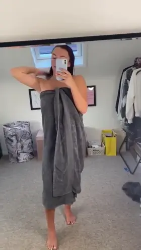 Shake your phone for a surprise! [OC]