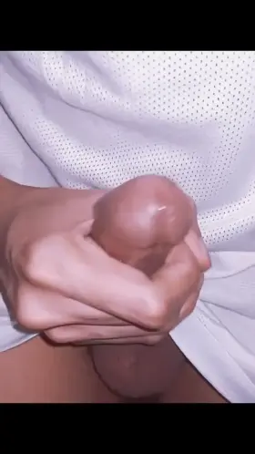 Feels so good when I use my precum as lube !