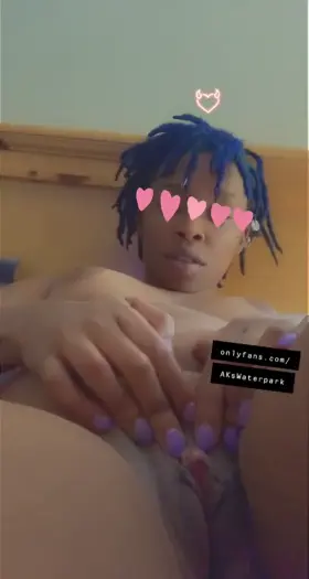 I’m new to this, cum say hey 👋🏾