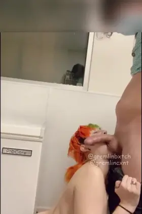 [19] Asking a customer to meet me in the back room