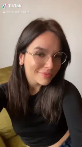 ‘tis the season to cuddle ❤️